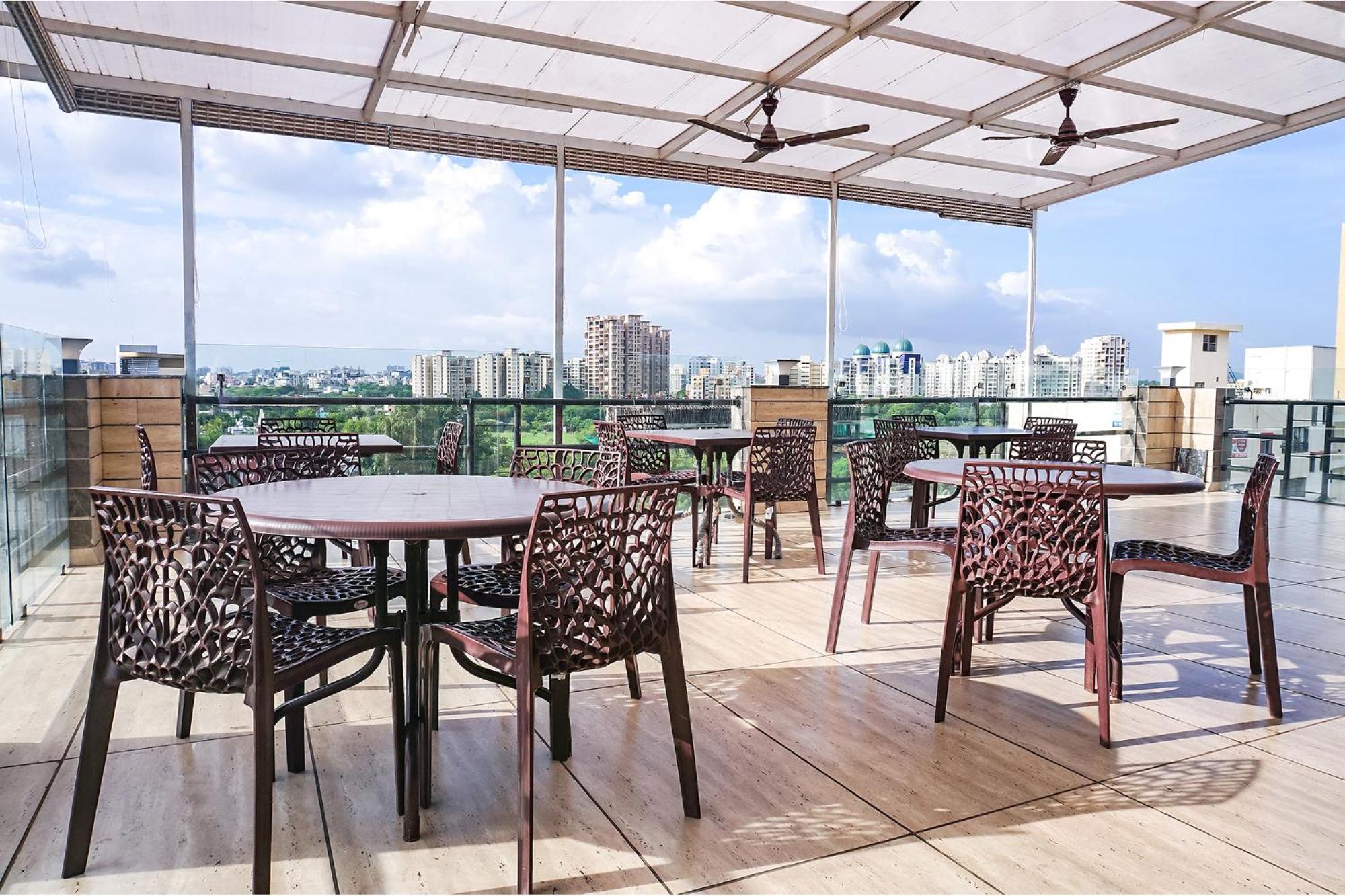 Fabhotel Atithi Regency Pune Exterior foto